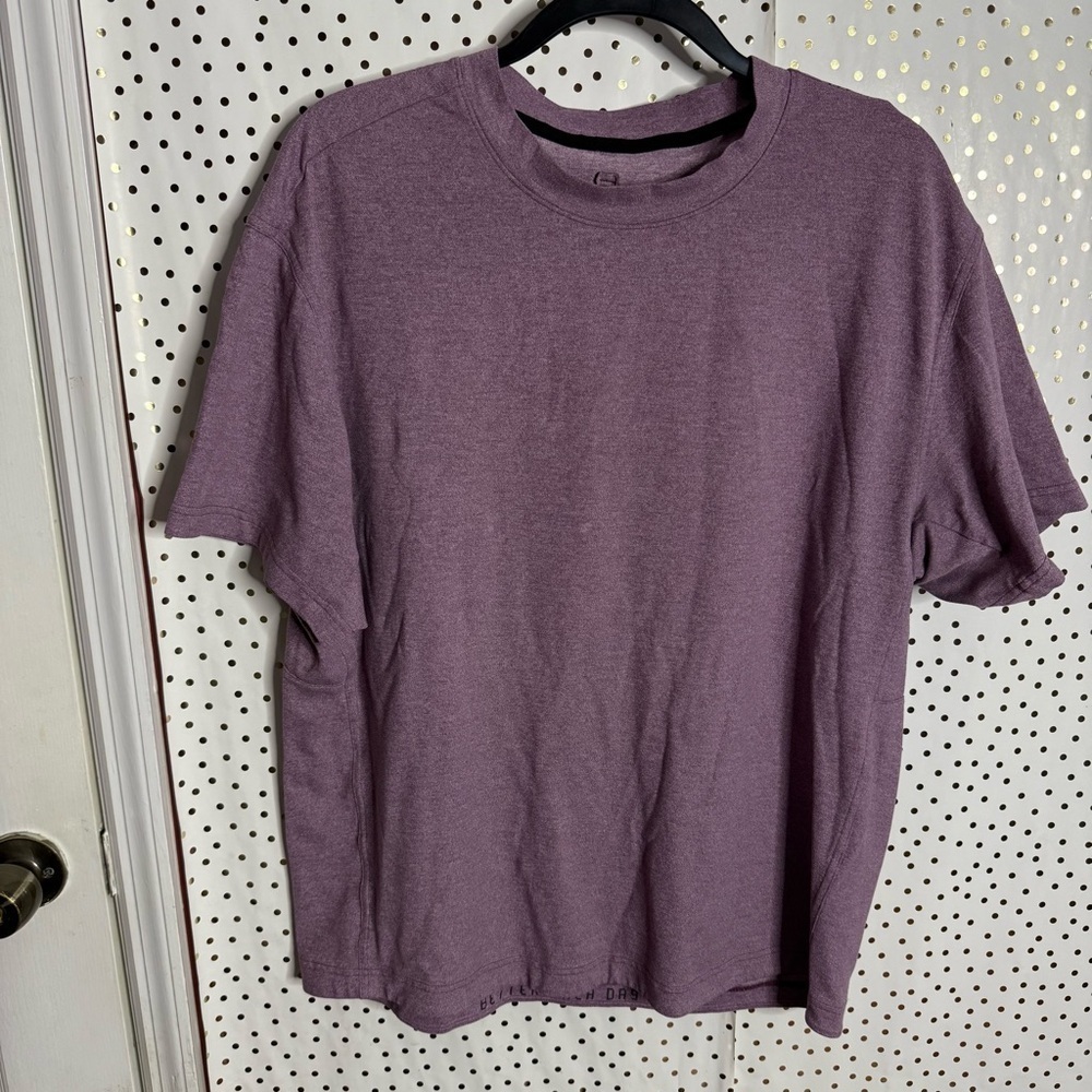 Lululemon Men's Purple Shirt